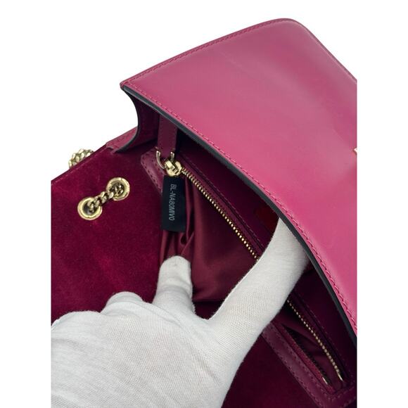 Rockstud Demilune small cross body bag In Camelia Red - Picture 16 of 16